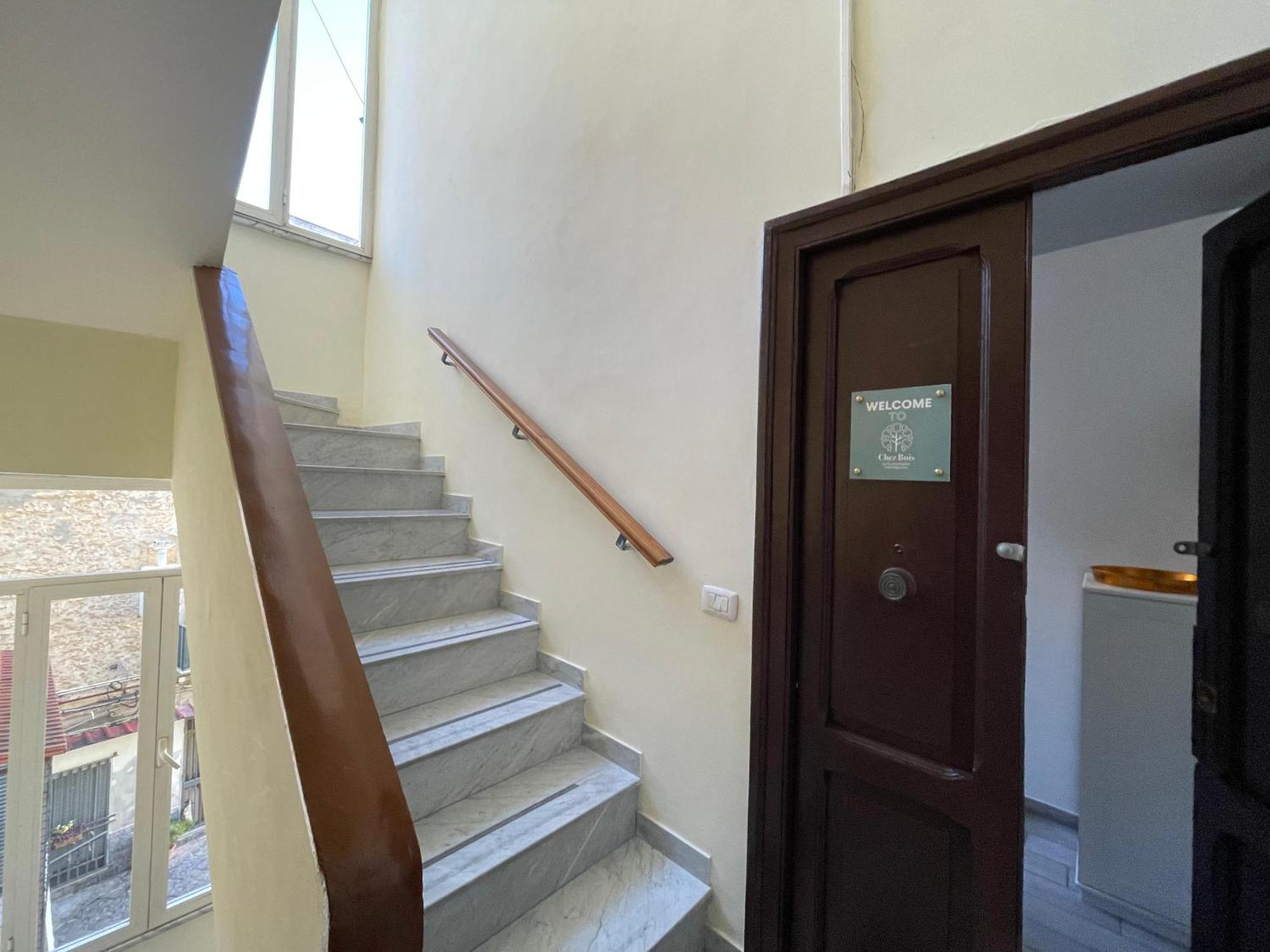 Chez Bois - Suite Apartment Capodimonte Napoli Esterno foto