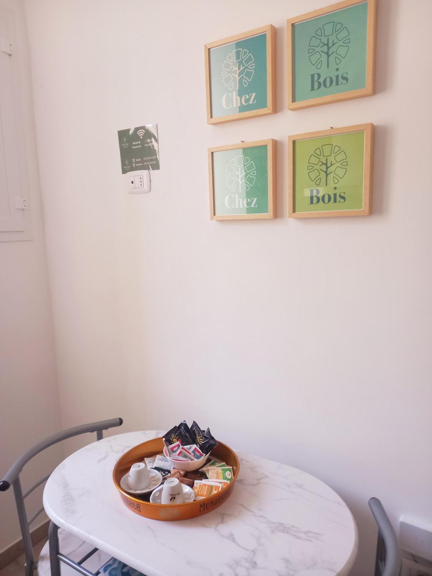 Chez Bois - Suite Apartment Capodimonte Napoli Esterno foto